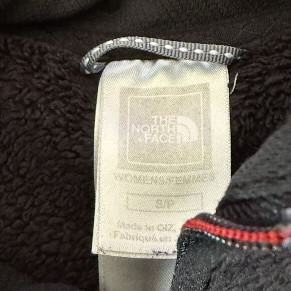The North Face 2 Women’s Black Fleece Full & 1/4 Zip Sherpa Sweaters Small - Picture 4 of 10